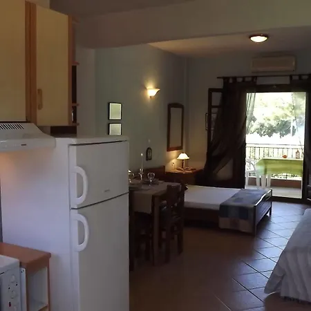 Pefka Studios & 3* Chalkidiki